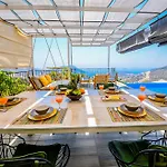 Sea View For 10 People In Kalkan