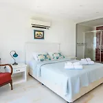 Sea View For 10 People In Kalkan וילה קס