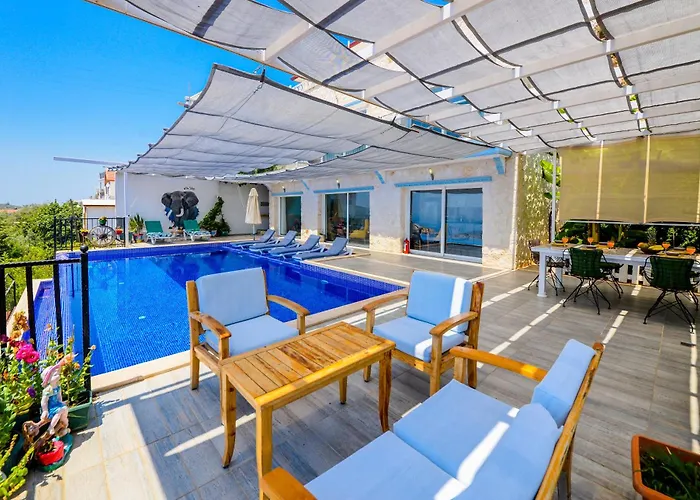 Sea View For 10 People In Kalkan 卡斯