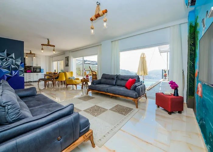 Sea View For 10 People In Kalkan 卡斯